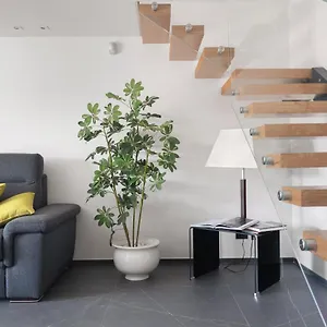 https://archimedes-luxury-apartment.palermohotels.org
